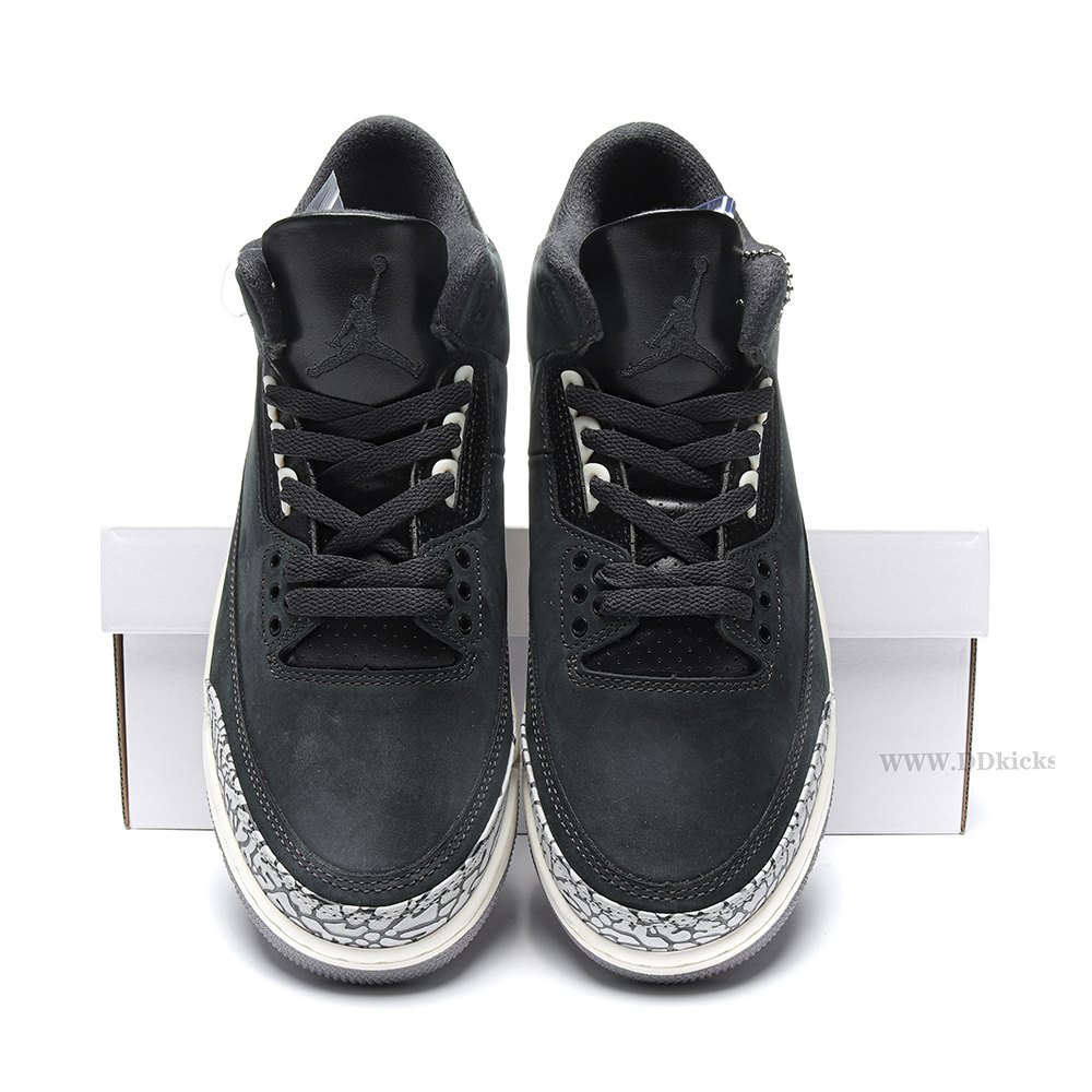 DD Jordan 3 Retro Off Noir (Women's)